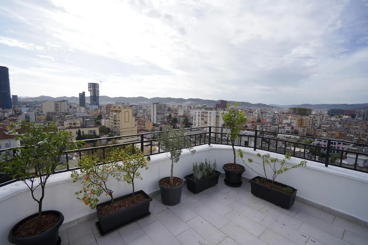 Apartment Sun-Filled Rooftop Flat In Tirana